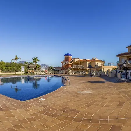 Vivi Homes - Olsson Pool, Terrace & El Faro